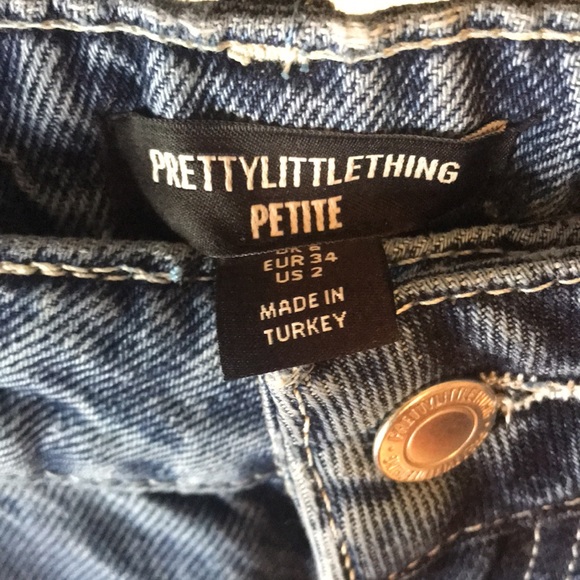 Pretty Little Thing Medium Blue Wide Leg Turn Up Hem Jeans - Picture 7 of 16